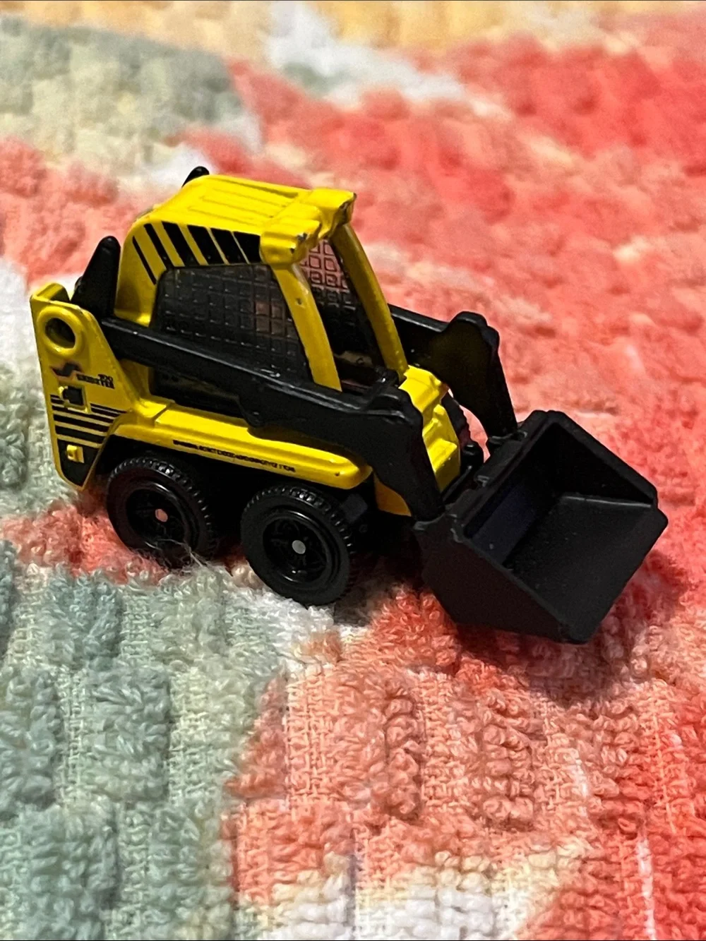 Mini Construction & Ride-On Vehicle Set - Yellow, Blue, Red & Green